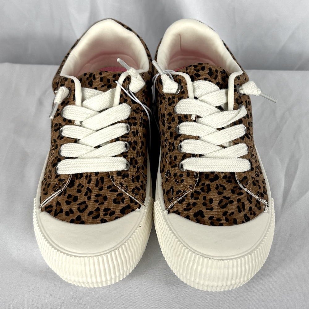 POP NIB Leopard, White Platform Slip-on Sneakers | 7 - Picture 5 of 16